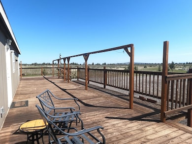 10500 SW Graham Rd, Culver, OR 97734 - photo 7