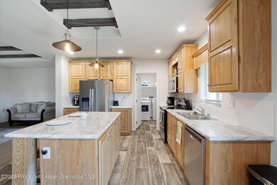 6 Kitchen Layout