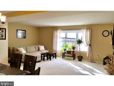 3406 Carriage Ct, North Wales, PA 19454 - photo 3