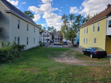 406 Mcclellan St, Schenectady, NY 12304 - photo 3