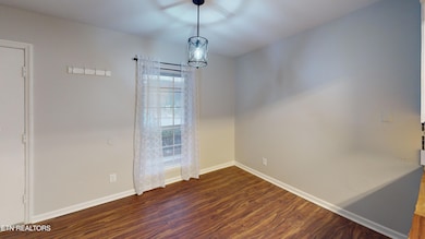 5.5-Dining-Room-3