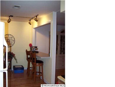 55 Lexington Cir, Matawan, NJ 07747 - photo 4