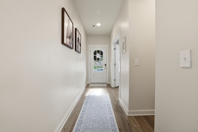 572 Ballard Dr, White House, TN 37188 - photo 4