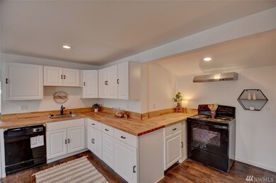 855 SW 20th St, Chehalis, WA 98532 - photo 4