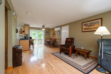 58 Dale Rd unit B, Hooksett, NH 03106 - photo 3