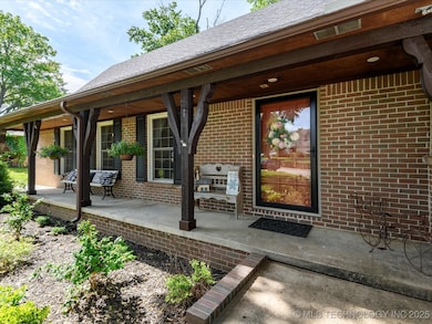 Covered Front Porch