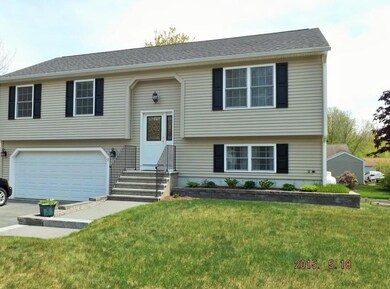 2 Hubbard St, Saco, ME 04072 - photo 4