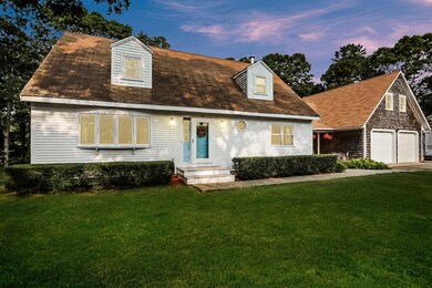 001-photo-twilight-front-view-8604796