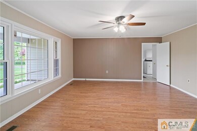 672 Village Rd W, Princeton Junction, NJ 08550 - photo 5