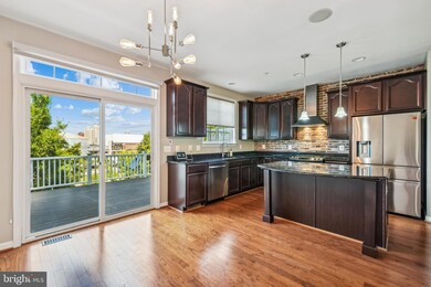 1310 Lowman St, Baltimore, MD 21230 - photo 5