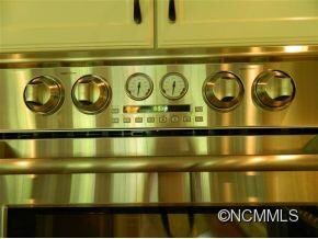 Yes...quite the oven!