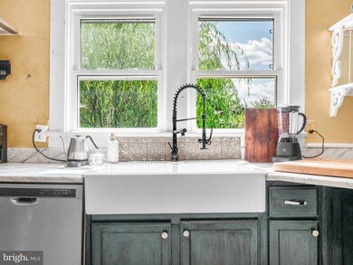 2423 Crums Church Rd, Berryville, VA 22611 - photo 7