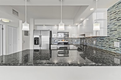 Admirals Port East Condominiums unit W1603, Aventura, FL 33160 - photo 5