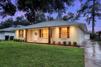 1811 De Milo Dr, Houston, TX 77018 - photo 2