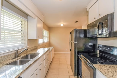 10655 Tulsa Rd, Jacksonville, FL 32218 - photo 6