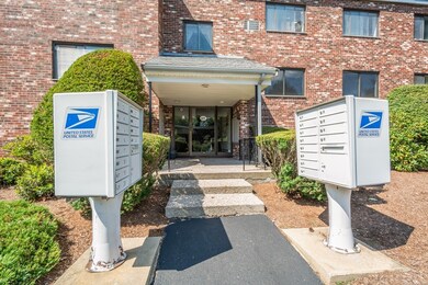 69 Milliken Ave unit 11, Franklin, MA 02038 - photo 2