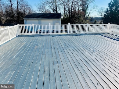 4209 Spring Ave, Halethorpe, MD 21227 - photo 7