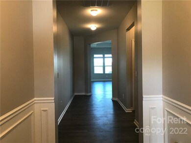 110 10th St, Statesville West, NC 28677 - photo 2