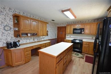 103 Buckingham Place, Statesville, NC 28625 - photo 5