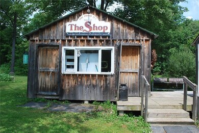 This was once a take out restaurant with an awesom