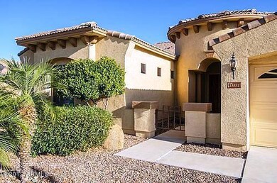 Private Front Courtyard