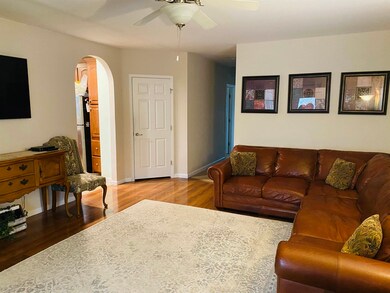 37 Pinetree Ln, Mays Landing, NJ 08330 - photo 2