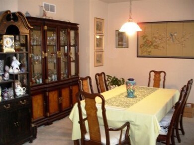 8397 Doubletree Ct, Crown Point, IN 46307 - photo 5