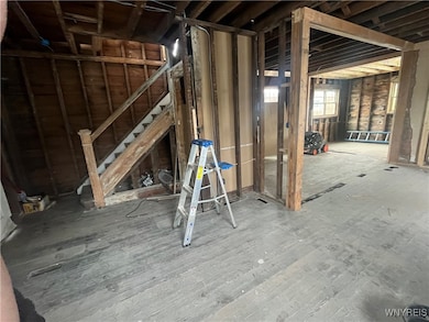 2936 McKoon Ave, Niagara Falls, NY 14305 - photo 3