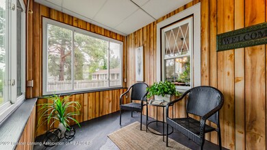 Three season room 1
