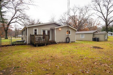 2427 Vanderbilt Ave, Portage, MI 49024 - photo 2