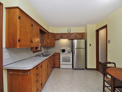 23 Mclellan Ln, Greenfield, MA 01301 - photo 6