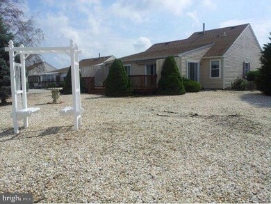 32 Aspen Ln, Manahawkin, NJ 08050 - photo 5