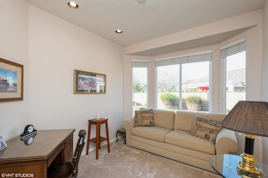 12_1823WLazyRiverDr_2012_HiRes