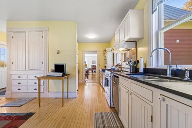 370 Square Road