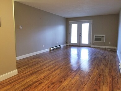 37 Fountain Ln unit 3, South Weymouth, MA 02190 - photo 3
