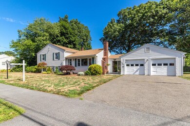 8 Morningside Dr, Danvers, MA 01923 - photo 2