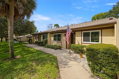 8330 High Point Cir unit 6, Port Richey, FL 34668 - photo 2
