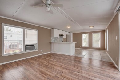 001-27942SnapperLane-LittleTorchKey-FL-3