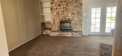 12468 Spring Valley Pkwy, Victorville, CA 92395 - photo 4