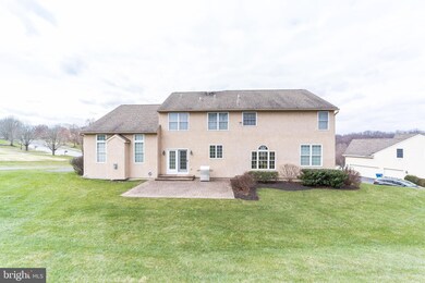 348 Sterling Ln, Downingtown, PA 19335 - photo 5