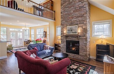 16 Magnolia Farms Dr, Asheville, NC 28806 - photo 3