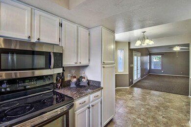 Kitchen_2