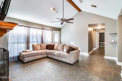 130 Meadow Glen Dr-1