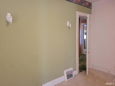 6 SE 7th St, Washington, IN 47501 - photo 6