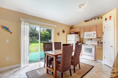 Eat in Kitchen