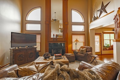 8 - Family Room 2