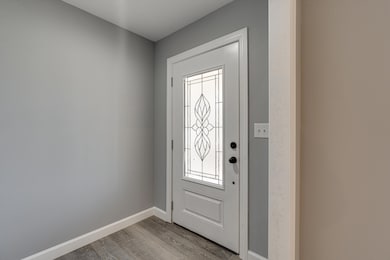 04-711 John Burch Rd-4