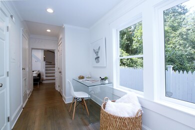 40 Pleasant St, Cos Cob, CT 06807 - photo 4