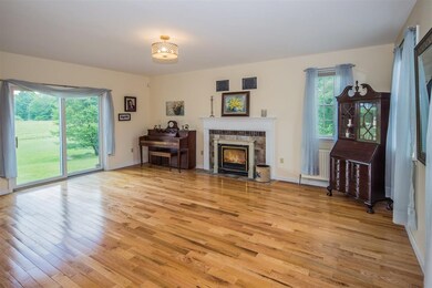 1068 N Grove St, Rutland, VT 05701 - photo 6