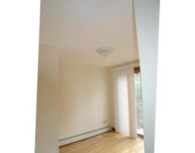 147-A W 7th St, Boston, MA 02127 - photo 4